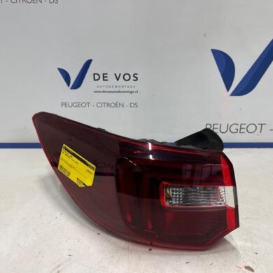 Opel Grandland X 1.2 Turbo 12V Taillight, left 2019 YP00098380