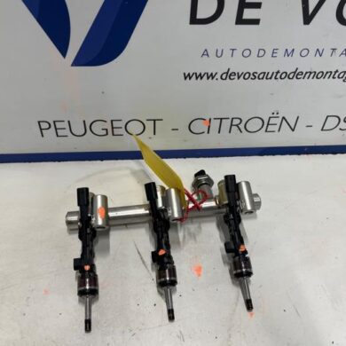 Peugeot 208 1.2 Hybrid 136 Injector (petrol injection) HPY 2025 9841159780-9846984680
