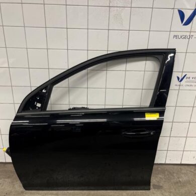 Peugeot 308 1.5 BlueHDi 100 Door 4-door, front left 2020 1610102080