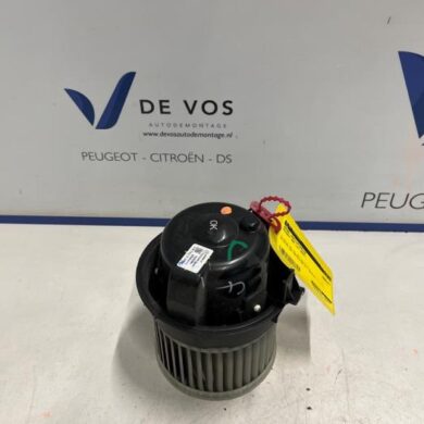 Peugeot 208 1.2 Vti 12V PureTech 75 Kachel Ventilatiemotor 2022 9840566280