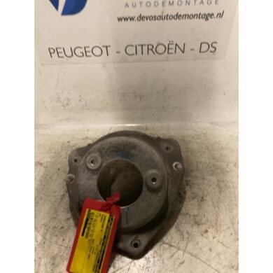 Peugeot 407 1.6 HDi 16V Lagerhouder rechts-voor 2007 352719