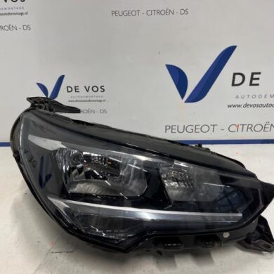 Opel Corsa 1.5 CDTI 100 Headlight, right 2022 9829465380