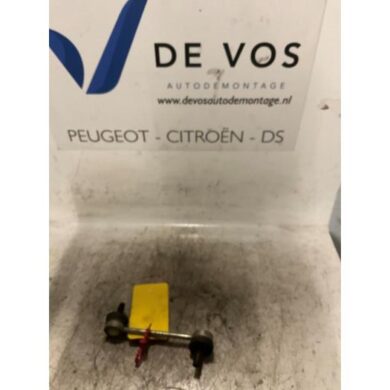 Peugeot 407 2.0 HDiF 16V Anti-roll bar guide 2005 517852