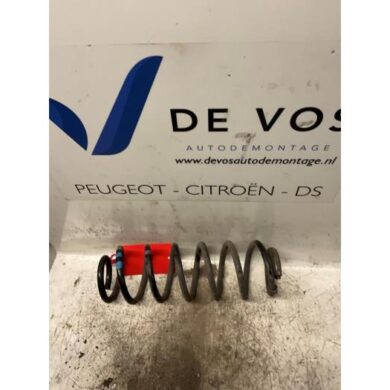 Peugeot 308 1.6 VTI 16V Rear coil spring 2008 5102W9