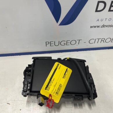 Peugeot RCZ 1.6 16V THP Navigatie Display 2011 98045605ZD-6593R3