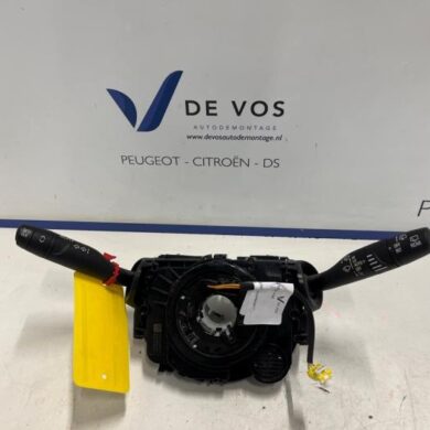 Opel Corsa 1.5 CDTI 100 Steering column stalk 2022 98426956YX