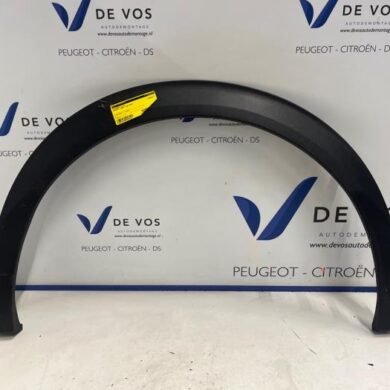 Peugeot 2008 e-2008 50 kWh Wheel arch strip 2021 98257367XT