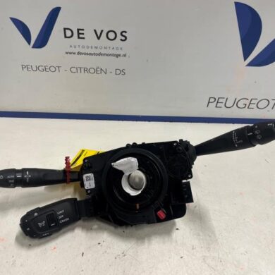 Peugeot 2008 e-2008 50 kWh Steering column stalk 2021 98369240ZD