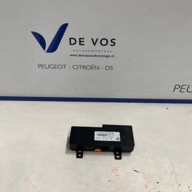 Citroen C5 Aircross 1.2 e-THP PureTech 130 Telefon Interface 2020 9831611580-9847654980