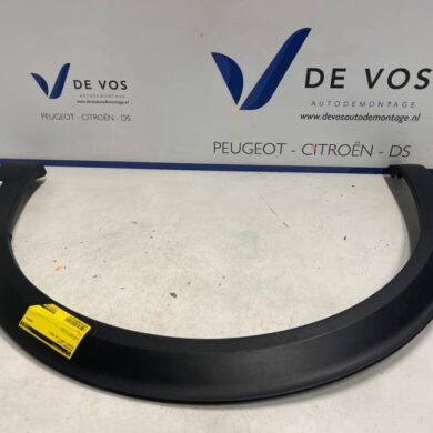Peugeot 2008 e-2008 50 kWh Wheel arch strip 2021 98257364XT
