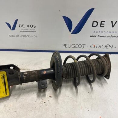 Opel Corsa 1.5 CDTI 100 Front shock absorber rod, right 2022 9837414780-9864566180