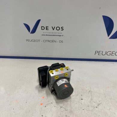 Citroen C3 1.2 12V e-THP PureTech 110 ABS pump HNP-HN05 2024 9845052980-1649793780
