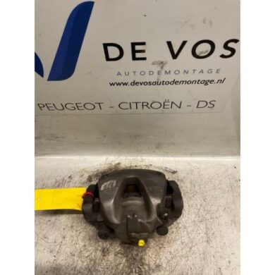 Citroen Jumpy  Remklauw (Tang) rechts-voor YHR-YHRYH01 2020 1613260180-1651761480