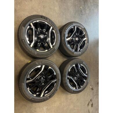 Peugeot 3008 e-3008 Long Range 230 97 kWh Set of wheels + winter tyres 2025 98426695XK