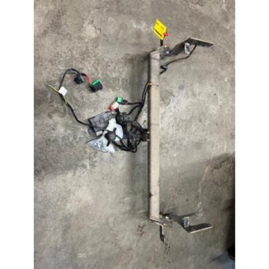 Peugeot 2008 1.2 Vti 12V PureTech 82 Trekhaak 2016 1610626280-1607076480