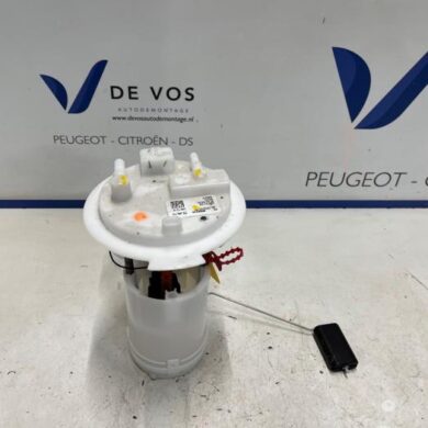 Peugeot 2008  Brandstofpomp Elektrisch T3FF-PL7 2024 9844332880