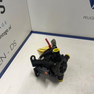 DS Automobiles DS4  Extra waterpomp 2024 9840541580