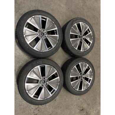 DS Automobiles DS4  Set of wheels + winter tyres 2024 98565632CD