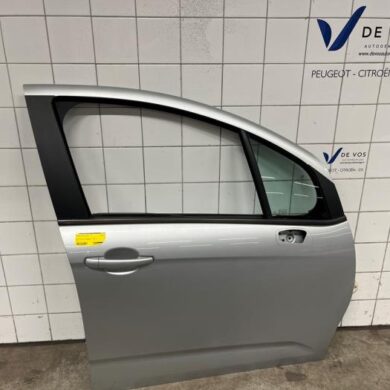 Citroen C3 1.4 Front door 4-door, right 2011 9004CG