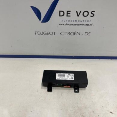 Peugeot 2008 1.2 Vti 12V PureTech 82 Telefoon interface 2016 9829967280-9815911880