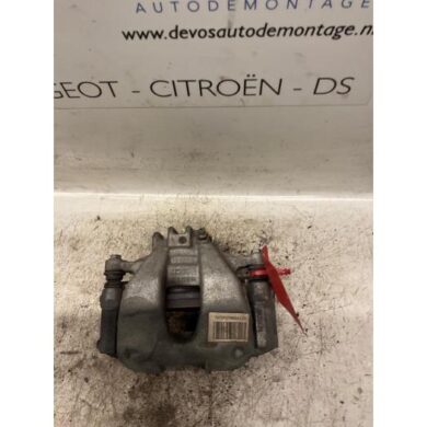 Peugeot 308 1.6 VTI 16V Remklauw (Tang) links-voor 5FW 2008 4401N8