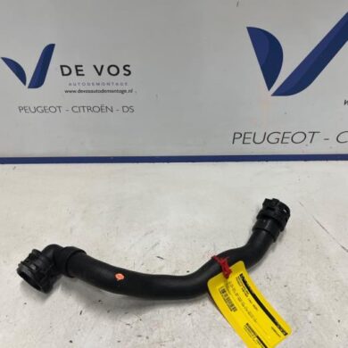 Peugeot Partner 1.2 PureTech 130 Radiateurslang 2025 9815213180
