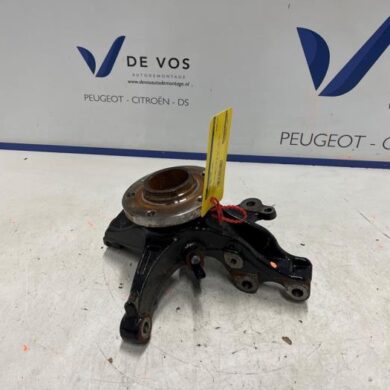 Peugeot 308  Fusee links-voor 2024 1647857480