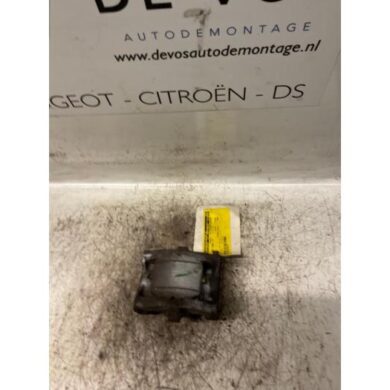 Citroen XM 2.5 Turbo D 12V SX,VSX Remklauw (Tang) links-achter THY-THYDK5ATE 1998 95651078