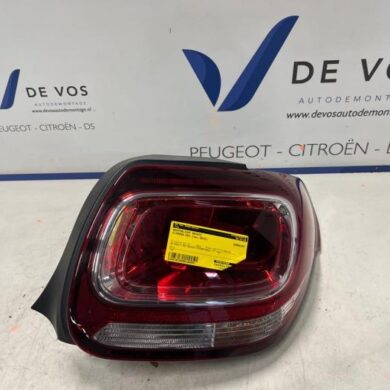Citroen DS3 1.2 12V PureTech 82 Achterlicht rechts 2015 9808418480