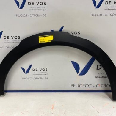 Opel Mokka 1.2 Turbo Hybrid 12V Spatbord Lijst 2025 98604353XK
