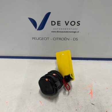 DS Automobiles DS4  Additional water pump 2024 9839257180