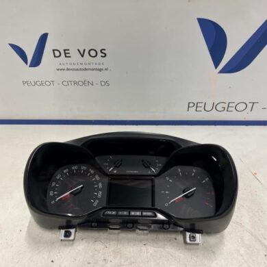 Citroen C3 1.2 12V e-THP PureTech 110 Odometer KM 2024 9855428580