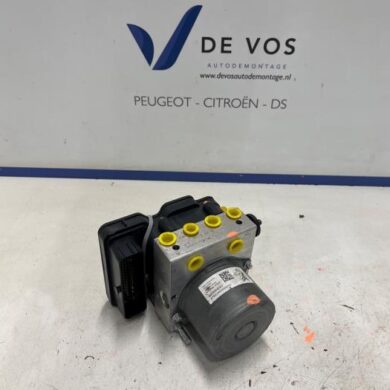 Peugeot Partner 1.2 PureTech 130 ABS Pomp HNS-HN05 2025 9859944780