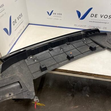 Peugeot 3008 e-3008 Long Range 230 97 kWh Bash plate 2025 9839759480