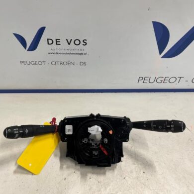 Peugeot 308 1.6 16V HYbrid 180 Steering column stalk 2023 98313019ZD-98477399ZD