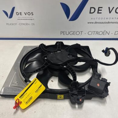 Citroen C4 1.5 Blue HDi 130 16V Cooling fan housing 2022 9827752980