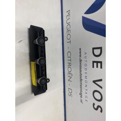 Citroen C4 1.2 Hybrid 145 Heater control panel 2025 9831632980-9844375580