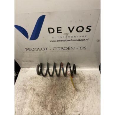 Peugeot RCZ 2.0 HDi 16V FAP Rear coil spring 2011 5102FY