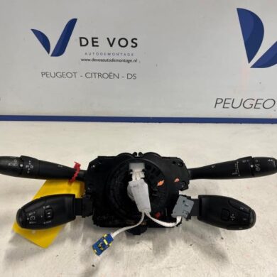 Peugeot 308 1.6 16V THP Autom. Steering column stalk 2009 6242TL-98070072XT-96638787XT