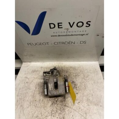 Peugeot 3008 1.6 HDiF 16V Rear brake calliper, right 9HR-9HR9H05 2012 4401Q1