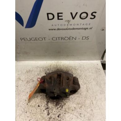 Citroen Jumper 2.5 TDI 12V Remklauw (Tang) rechts-voor T9A-T8A 1995 440189-441080
