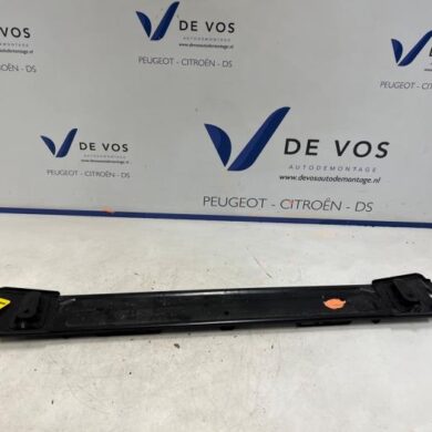 Peugeot 3008 e-3008 Long Range 230 97 kWh Radiator bar 2025 9854272680