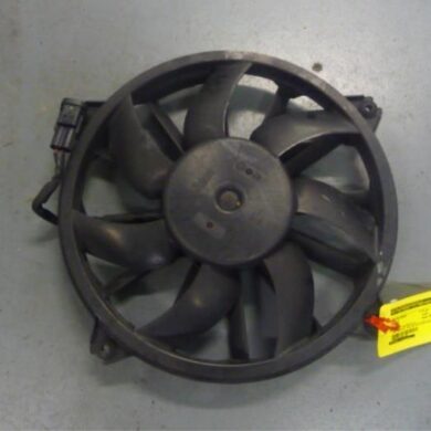 Peugeot 5008  Cooling fan housing 2011 1253K4-7104GG-9676568880