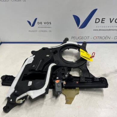 Peugeot Partner  Window mechanism 4-door, front left 2023 9840175680
