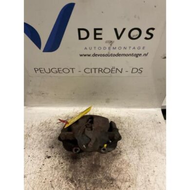 Peugeot 807 2.0 16V Remklauw (Tang) rechts-voor RFJ 2007 4401C7