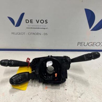 Citroen C3 1.2 12V e-THP PureTech 110 Steering column stalk 2024 98312593ZD