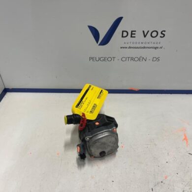 DS Automobiles DS4  Additional water pump 2024 9839261880