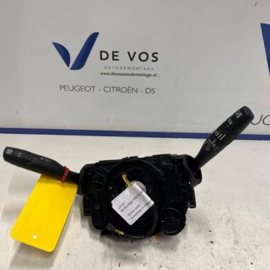 Opel Corsa  Steering column stalk 2024 98426953YX