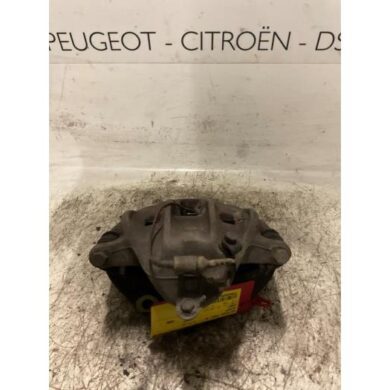 Peugeot Expert 2.0 HDi 90 Front brake calliper, right 2000 440193-441074