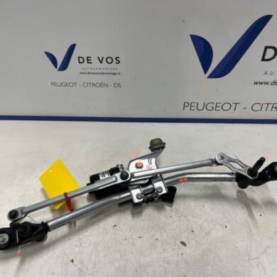 Opel Mokka 1.2 Turbo Hybrid 12V Ruitenwissermotor voor 2025 9824784980